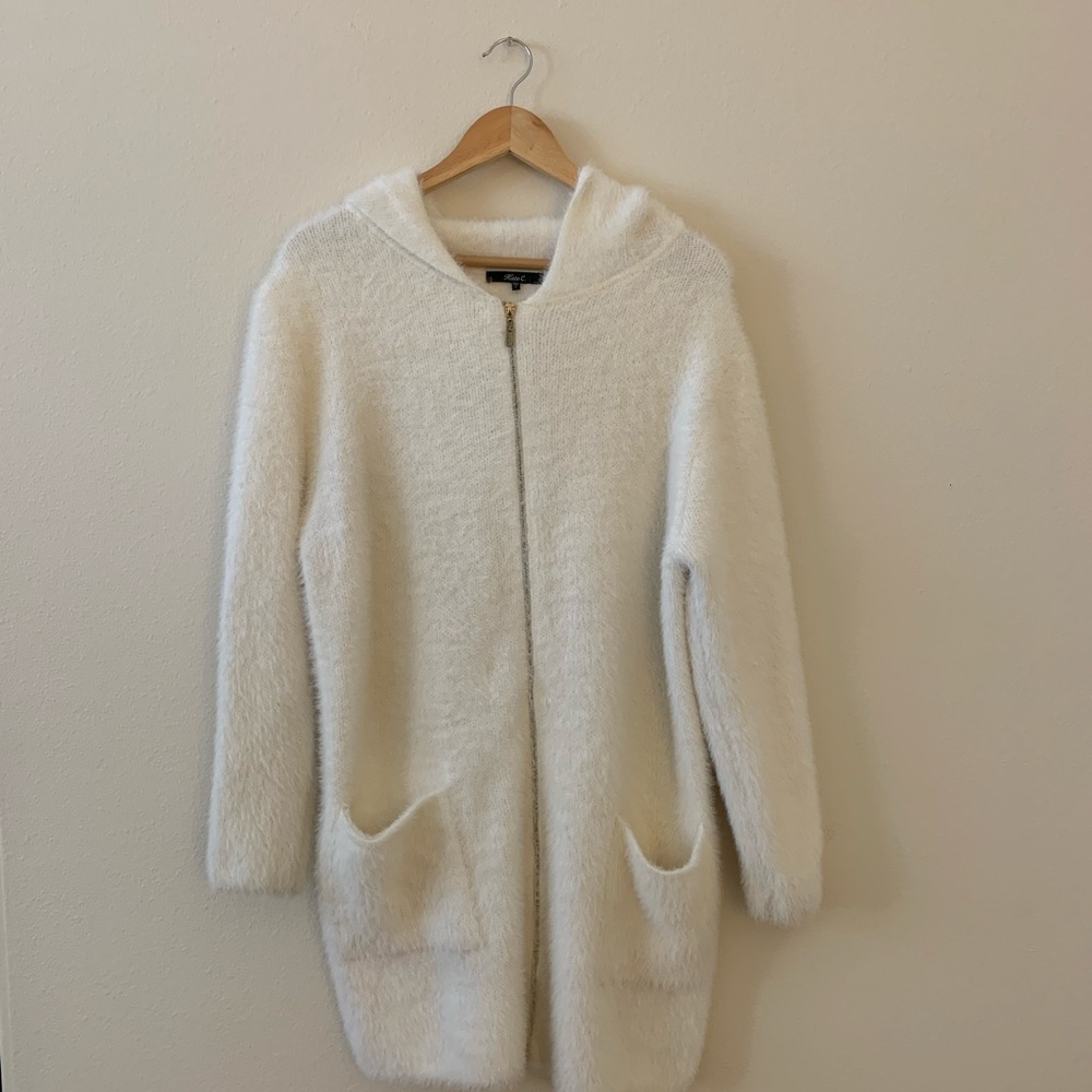 KATE C. Cardigan; White Long Lined Zip Up Sweater